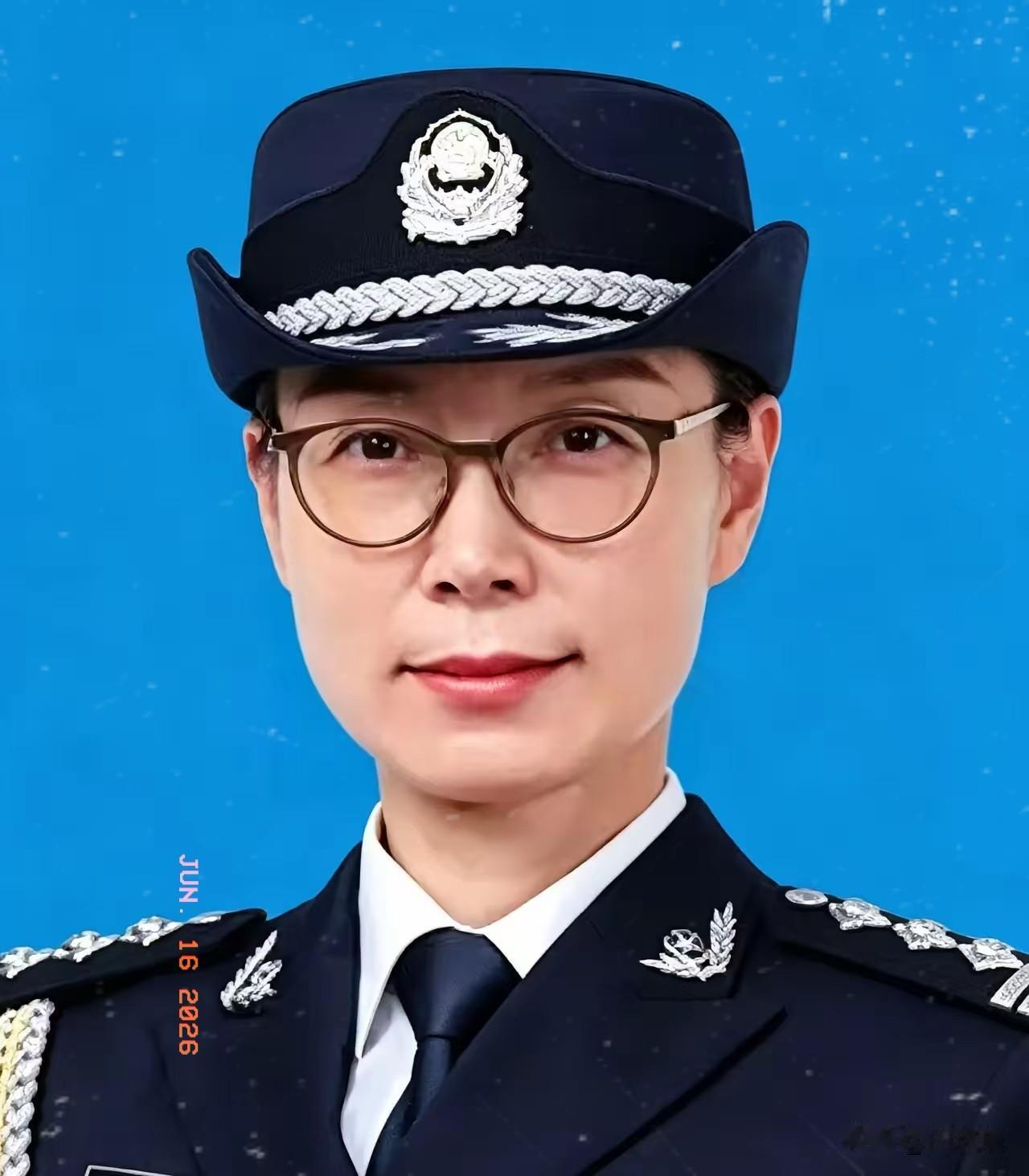 王泽郁，1969年生，云南省昆明市公安局五华分局禁毒大队四级高级警长。谁能想到
