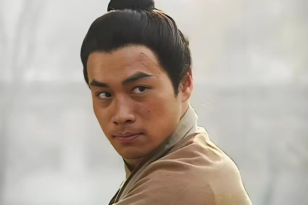 梁山顶尖高手，不可能有武松！林冲、鲁智深、关胜都可以在五大高手之列，武松是排不进去的。这三人都是出自