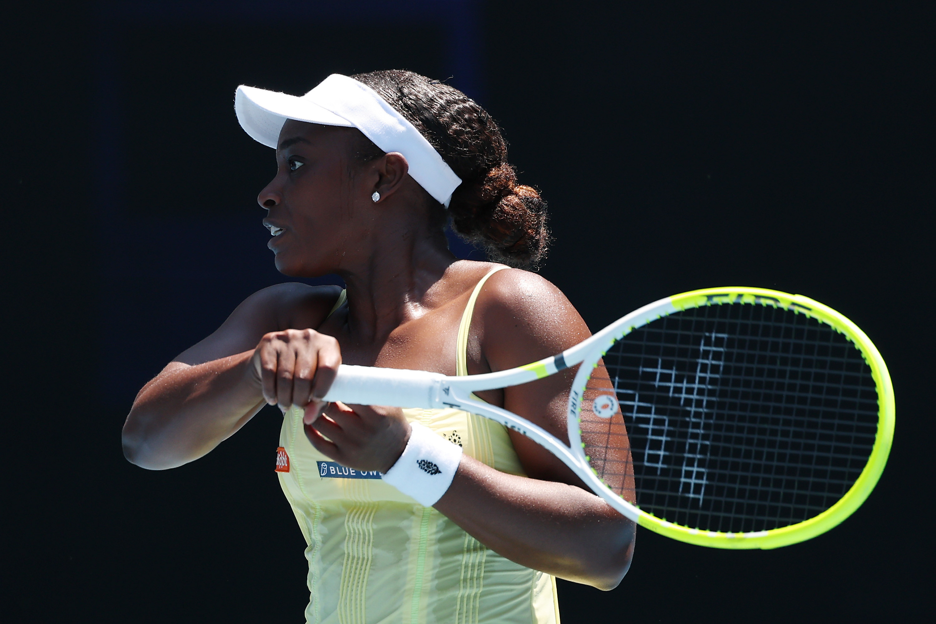 普利斯科娃澳网首战告捷👊澳网2026两位伤愈复出的名将在首轮相遇，卡·普利斯