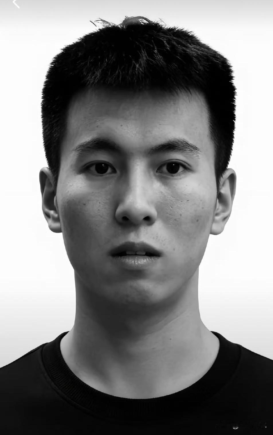 果然被网友猜中了！让豆包用传统相术分析了一下这位摔猫“教官”的面相，您猜怎么着