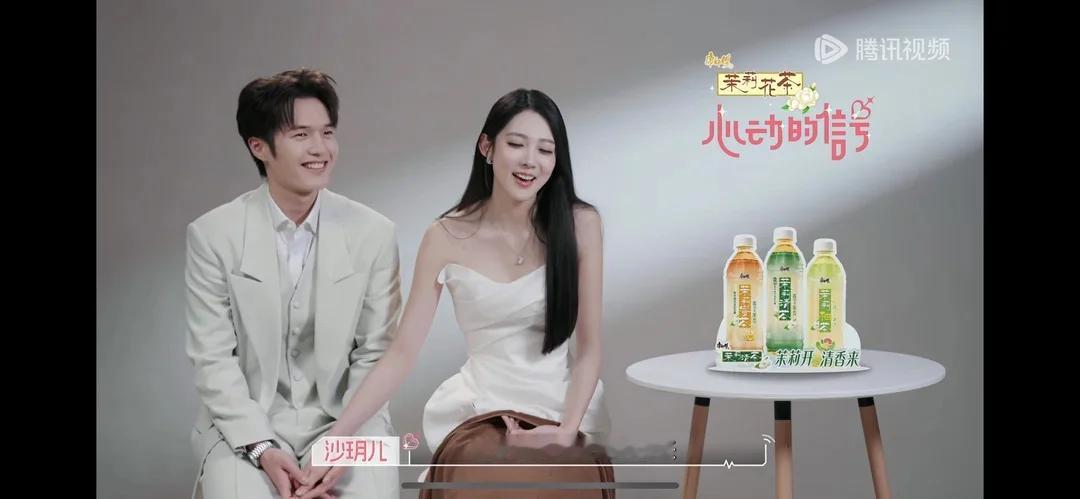 来来来，特娘的，风光大葬，陪看全员演子心动的信号​​​