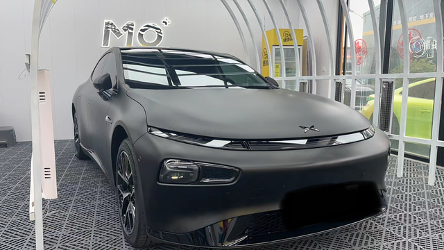 一个提车两周的小鹏p7i车主的感受先来说说它的优点~它的操控对于我来说很容易上