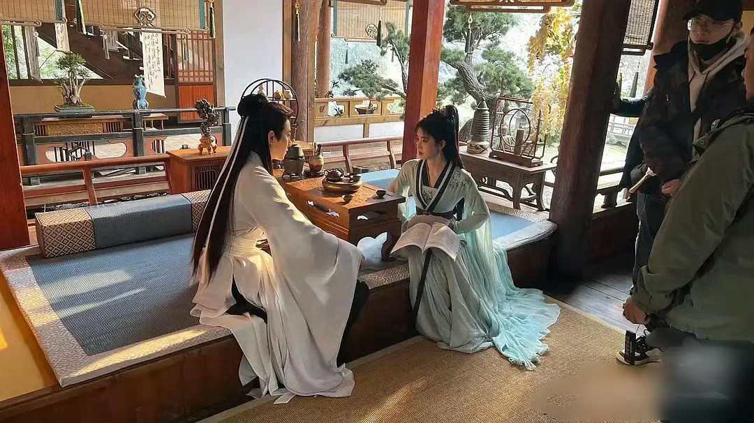 姜黎非出现一下不要忘记非非呀鞠婧祎姜黎非​​​