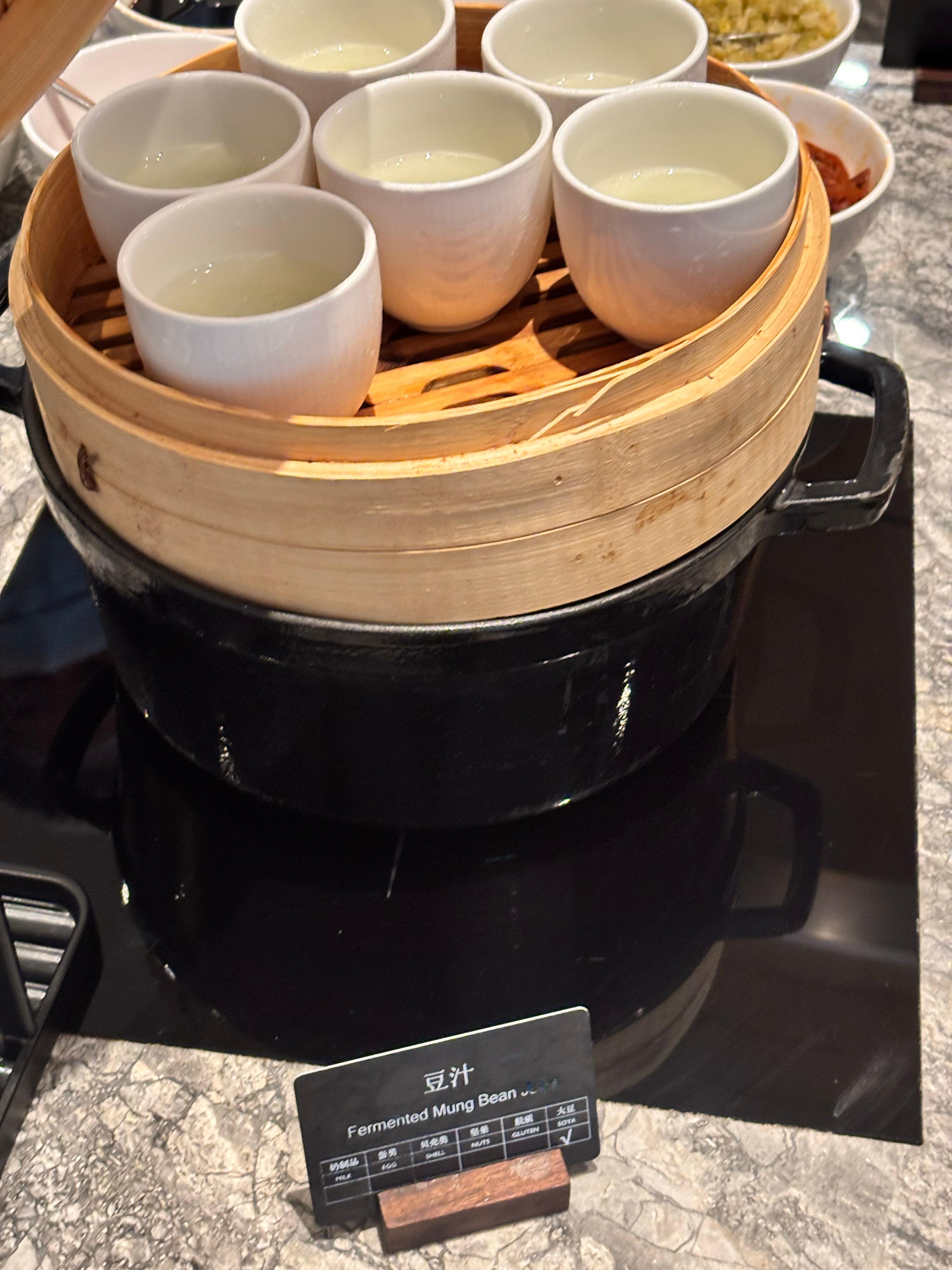 吃个早餐瑟瑟发抖…