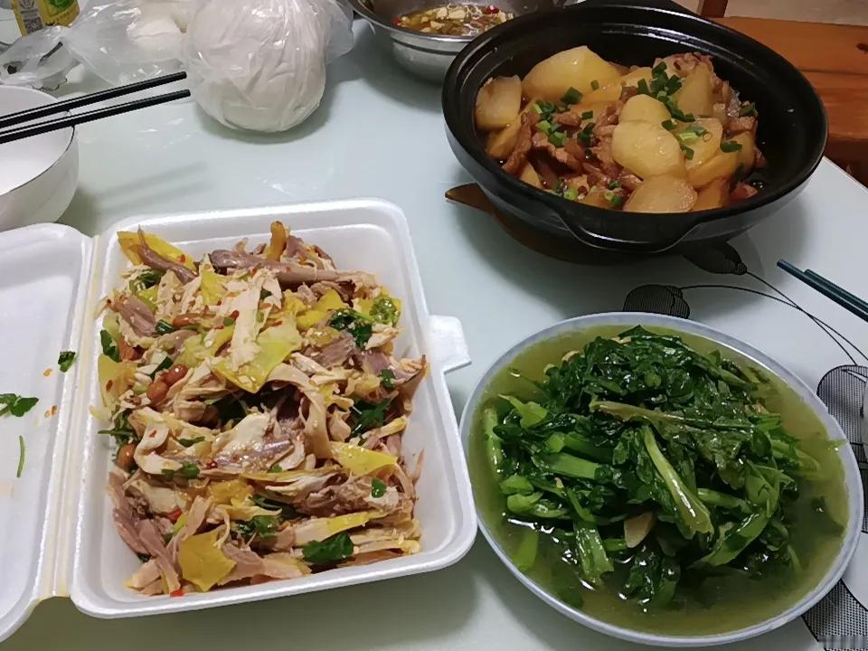 今晚饭菜更丰盛了过几天又要去学习了！