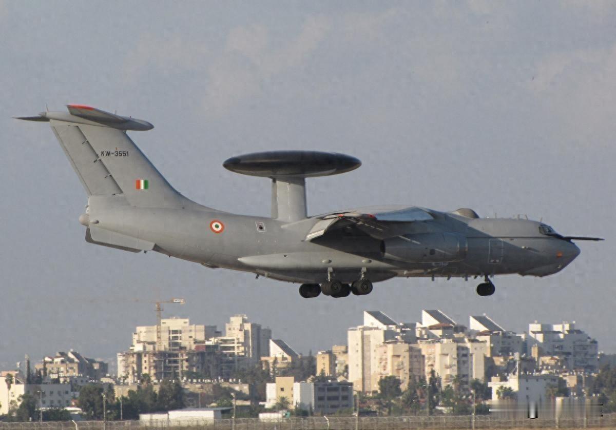 一枚未爆的导弹，印度空军吹了一整年，到底谁在骗谁？去年五月七号，印巴真打了一仗