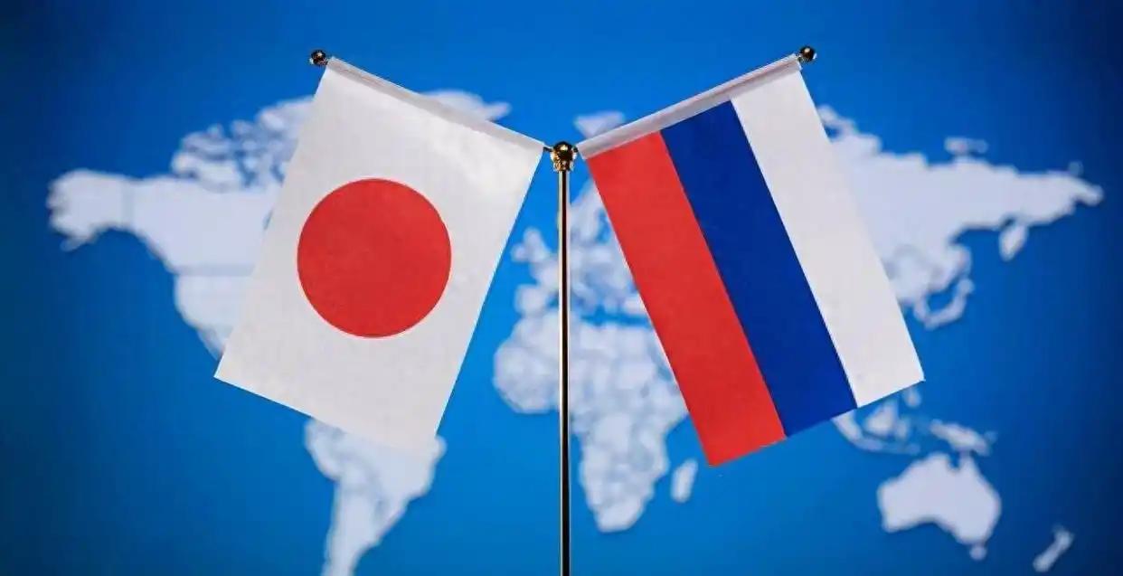 从日本驻俄大使不得不去俄外交部受训这件事中，我们读出了什么？近日，俄罗斯和日