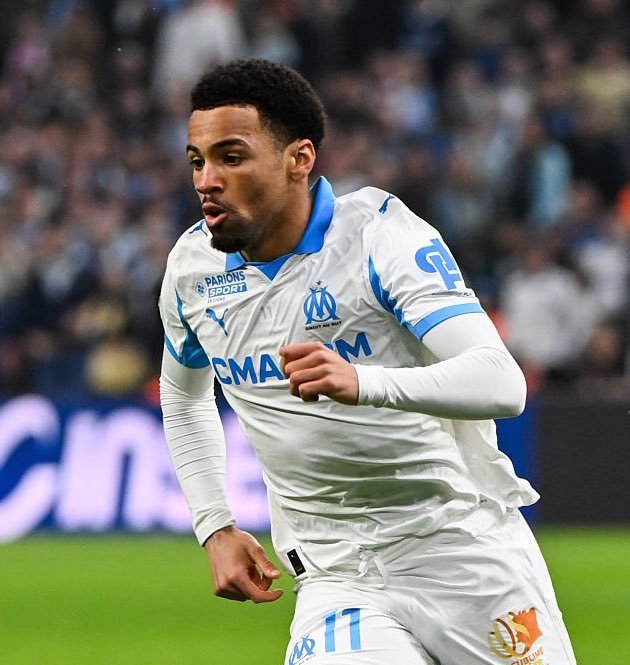 罗马诺谈伊桑·恩瓦内里：“目前，我可以保证阿森纳对这名球员保持着充分的信心。阿森