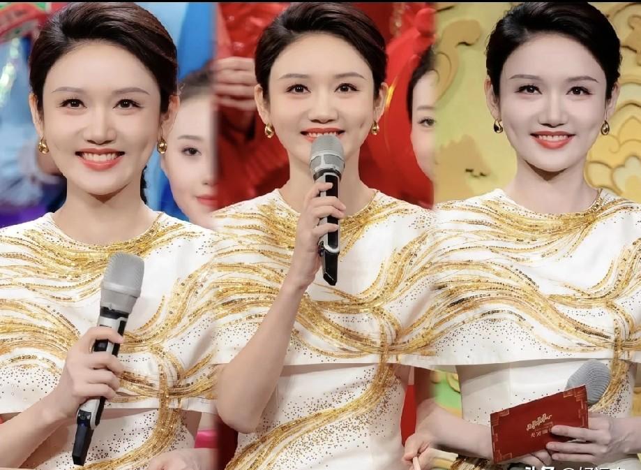 看了元宵晚会龙洋的妆容，有句话我不敢说，怕粉丝喷我，但是又不吐不快。首先肯定一