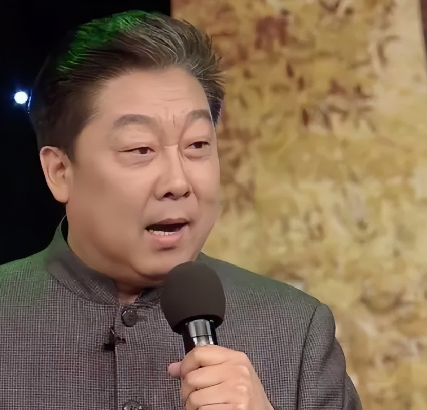 著名相声演员李伯祥的弟子郑健炮轰德云社：说的都是下三路相声，不敢带女儿去听！