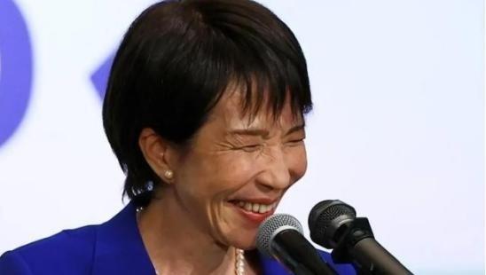 日本这回真的把自己玩进去了！2026年4月2日，日本公布的数据很扎心：对华出口同