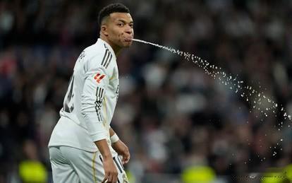 姆巴佩到皇马后一个冠军也没有拿到，还把前场几个人整得不会踢球了。反过来说，自从巴