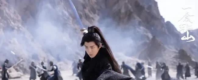 刘宇宁在直播间对粉丝说咱们家的粉丝不要去和别人撕我不需要你们的保护放