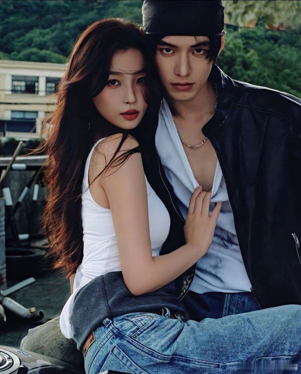 发现了吗？虞书欣身上真的有种玄学，那就是无论她拍哪种戏，她的男主角一定会特别有魅