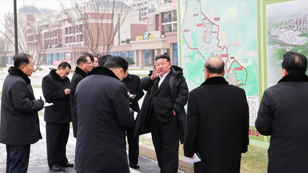 中朝稳了，贸易激增，美日见不得的事情发生了。最新海关数据显示，2025年中朝