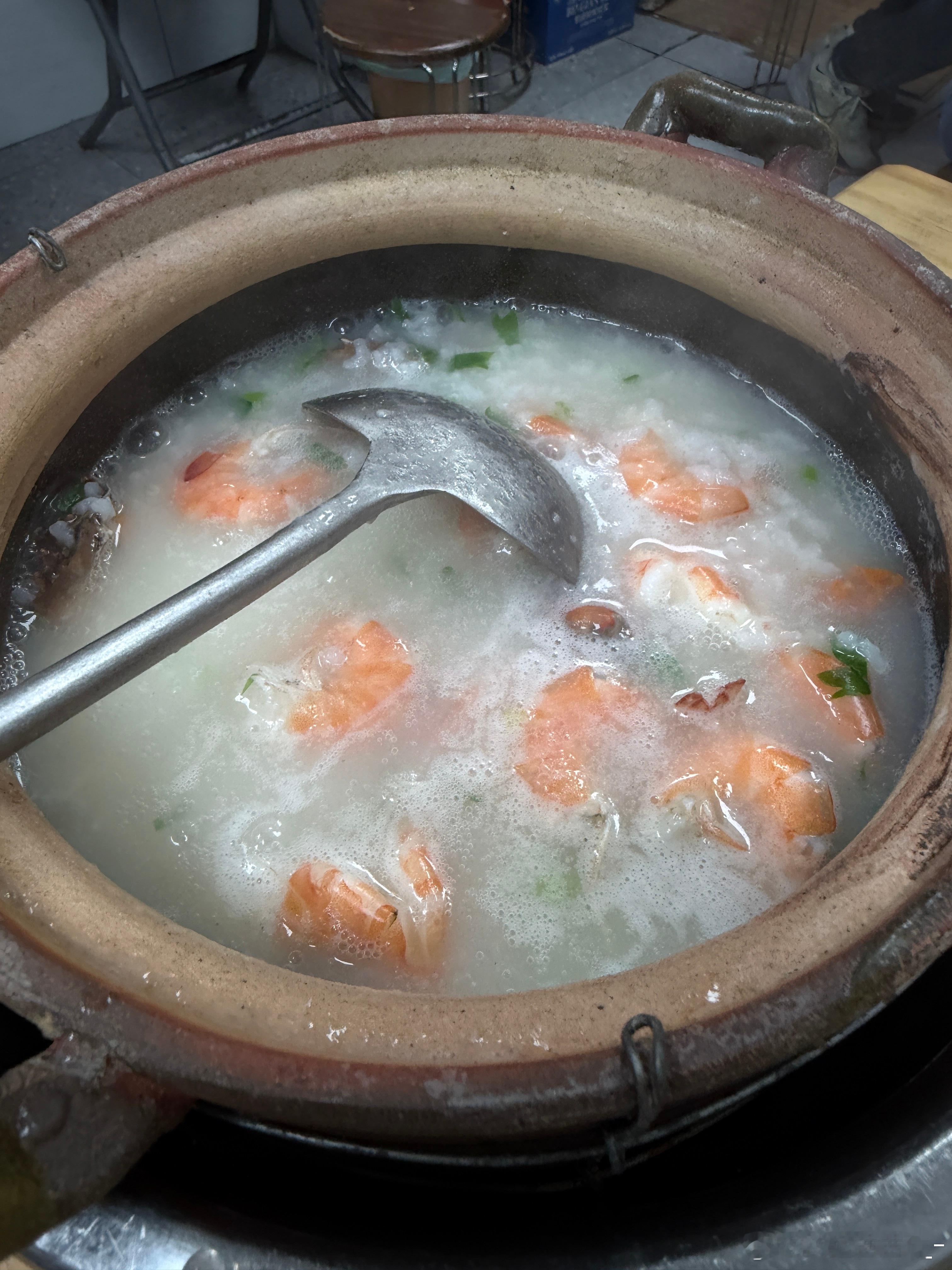 这么多生腌我一口没吃只吃了那盘熟的牛肉欧尼茜茜