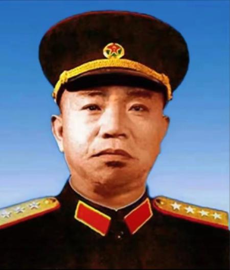 1968年，大将王树声在某机关单位食堂排队打饭，见一干部打了5份饭菜，顿感蹊跷。