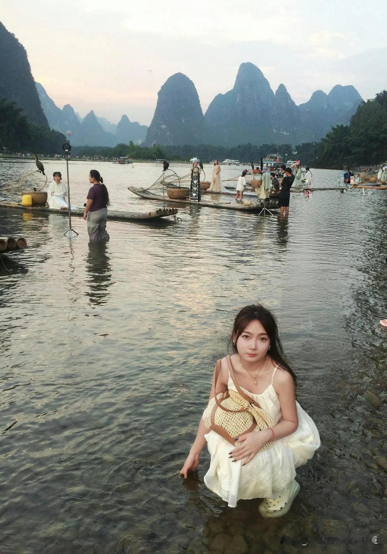 漓江的什么什么最美？小学课本没学好，那时候只顾着贪玩了漓江水美景漓江旅游