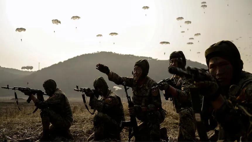库尔斯克一战打破认知，精锐步兵重新定义现代战场库尔斯克前线的普列霍沃村战斗