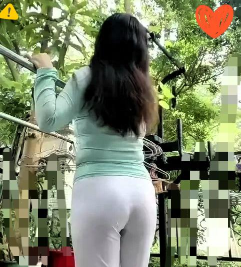 别再说什么深情专一了，有些男人的“薄情”，真的刷新认知！以前的老领导，老婆走