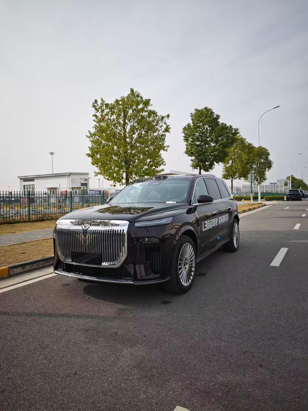 ？？？上市26天👉悄悄交车，超过5000台….👉有媒体疑似拍到