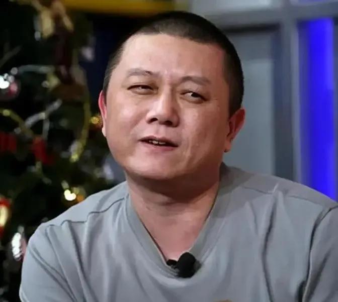 突然发现解放台湾省的建议，王朔的思路太妙了，文坛以犀利直白出圈的王朔，跳出常规战
