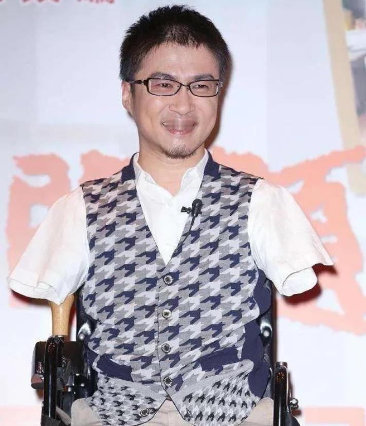 “无肢情圣”出轨50人！励志作家竟把妻子当衣服换，15年婚姻惊天崩塌