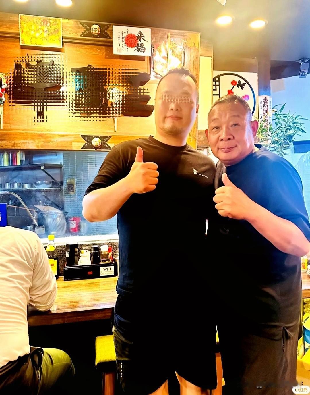 7‑8人吃饭花380元，店家主动免单被拒，这件小事看懂于东来的格局…！