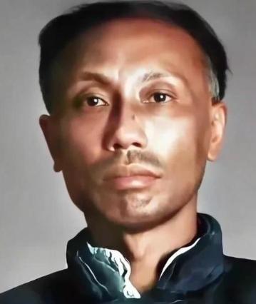 陈独秀晚年非常惨，两个儿子已经牺牲了十多年，他和妻子潘兰珍生活困顿，有时甚至断粮