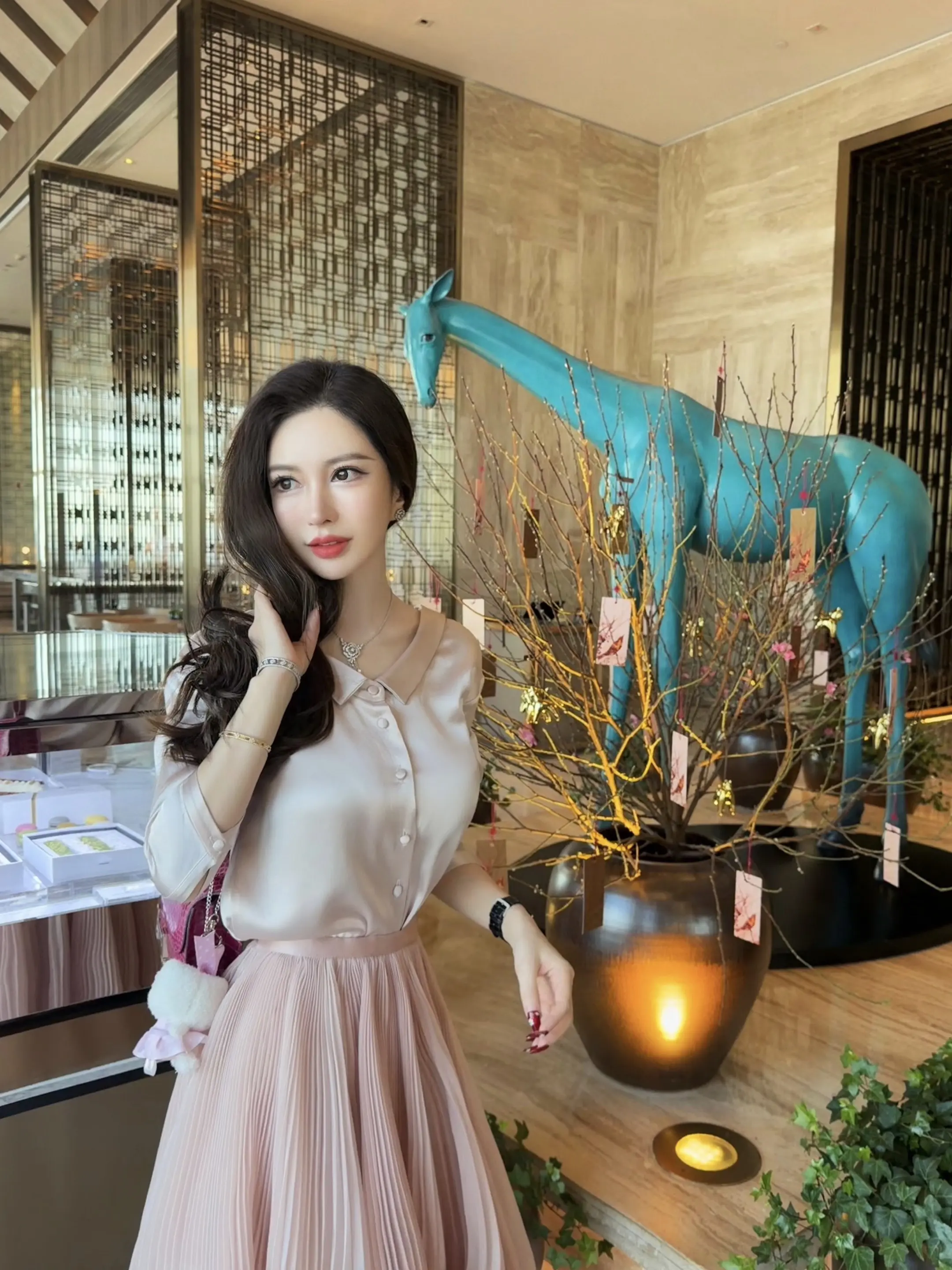 我想把自己养的软软糯糯的 开开心心的 穿的漂漂亮亮的 说话温温柔柔的 ...