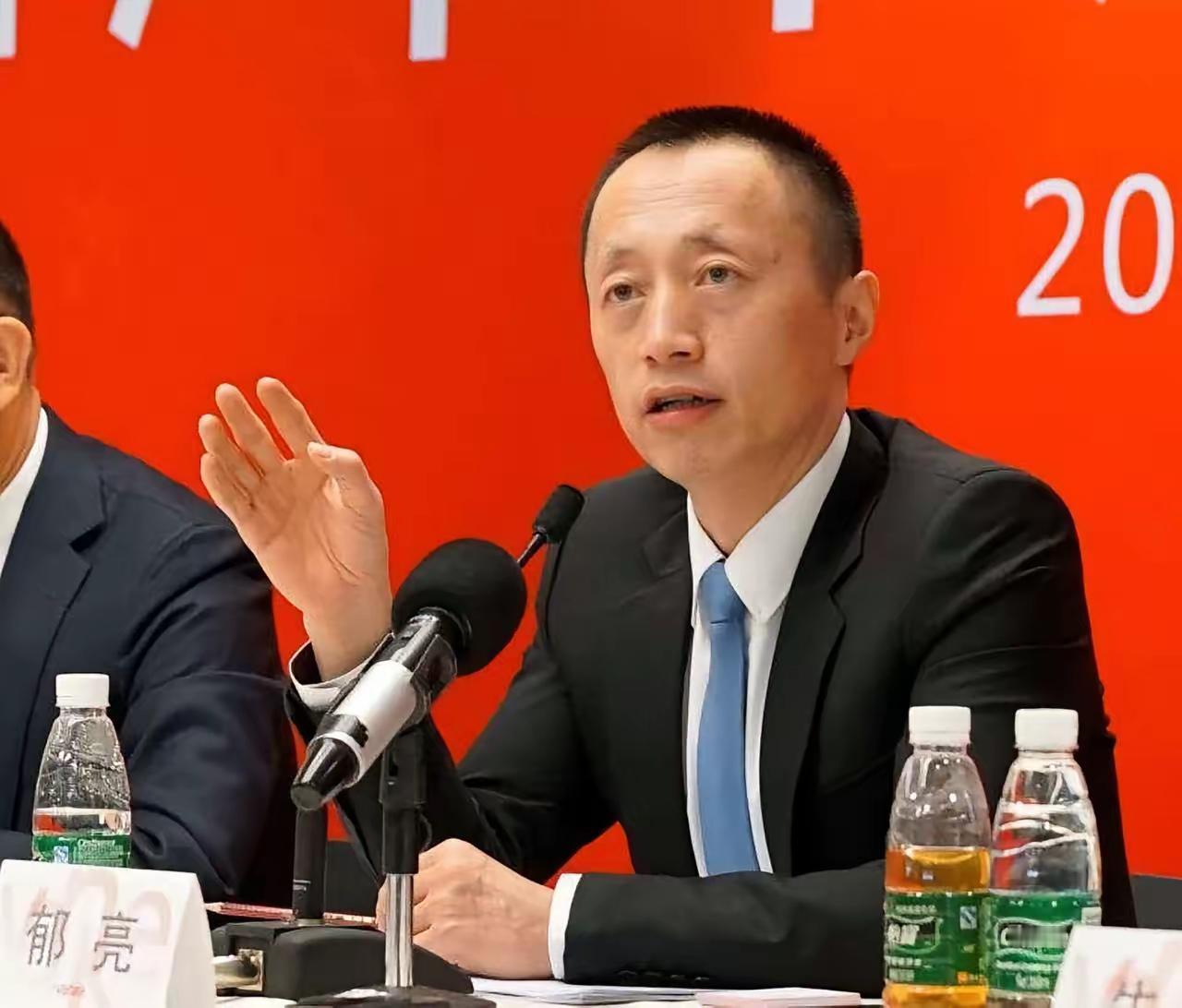 万科郁亮辞职退休了，但我感觉他善终不了万科郁亮辞职退休了，可不少人觉得他未必