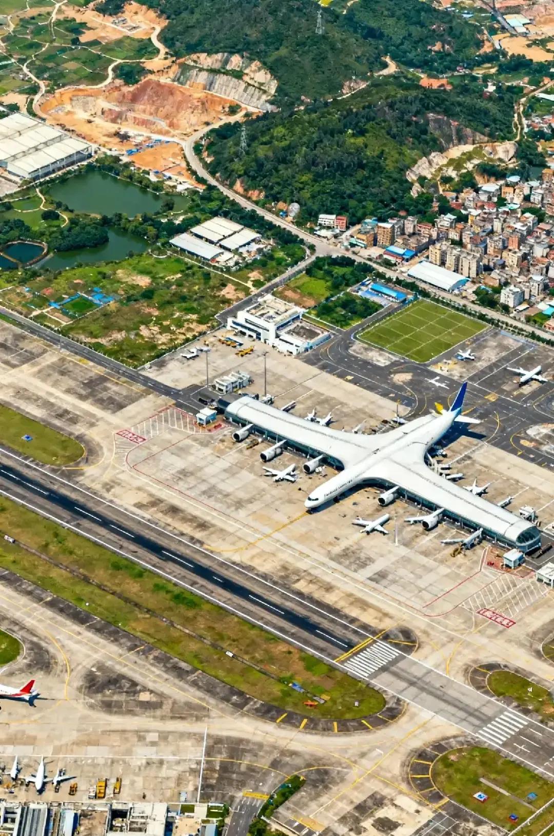 我以前也觉得风水是骗人的，直到北京大兴机场把航站楼的中轴线，不偏不倚地...