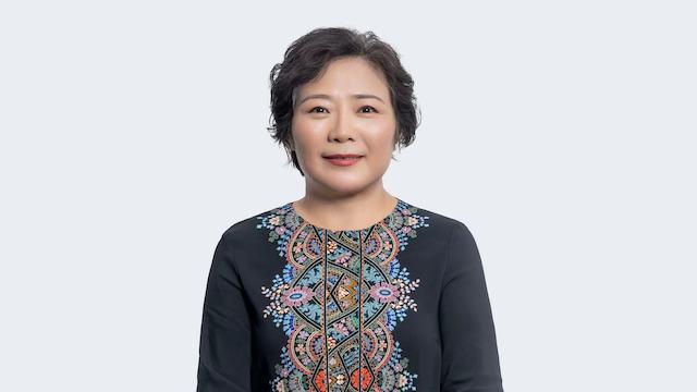 中国最有钱“女房东”,每月收租2亿,分前夫200亿,给女儿500亿