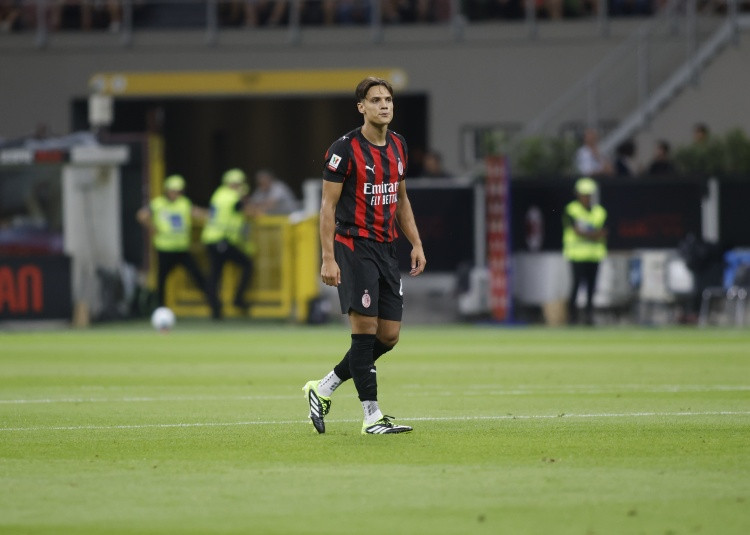 里奇: 普利西奇连饭都没跟我们吃, 如果他保持状态以后允许他晚到