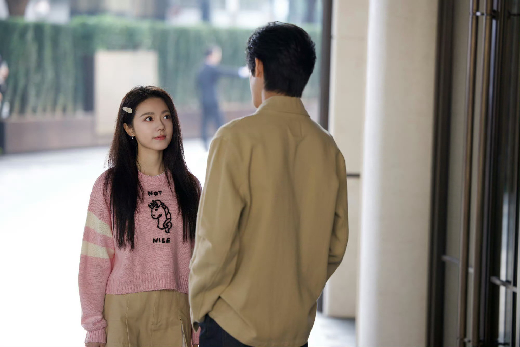 粉粉嫩嫩的聂曦光含粉量极高为赵今麦这张脸着迷