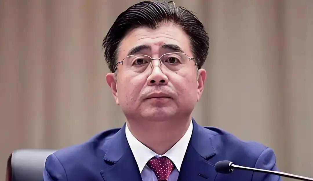 当全球都在为世界杯让路时，我们选择让世界杯为商业让路。2026年盛夏，中超