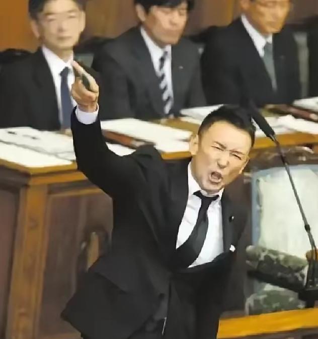 近日，日本国会议员山本太郎在国会发言时说：我们不应该仇视中国，中国军队从来没有踏