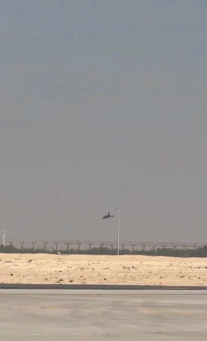 印度又懵逼了印度二十年磨一机的光辉战机，在阿联酋航展坠机了。而就在几天前，信心满