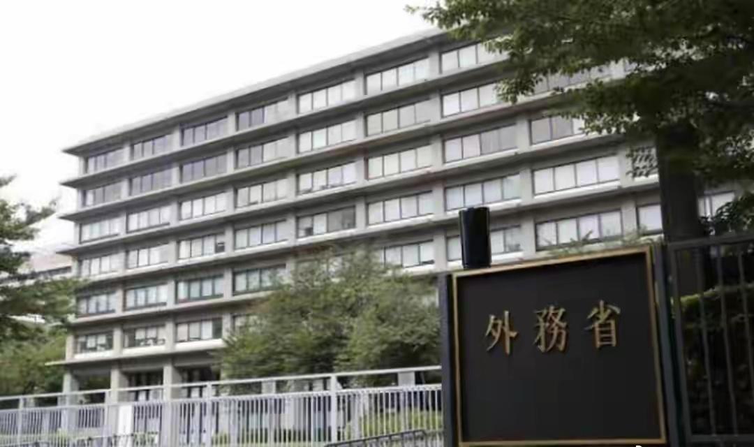 日本官员来华，希望中方搁置分歧，满足一个要求，并接受当面抗议11月17日日本广