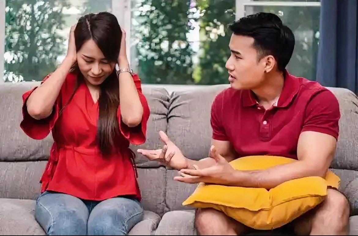 大多数离婚夫妻，发现走不到最后的婚姻，都有一个共性。就是一方，或者双方，都特别