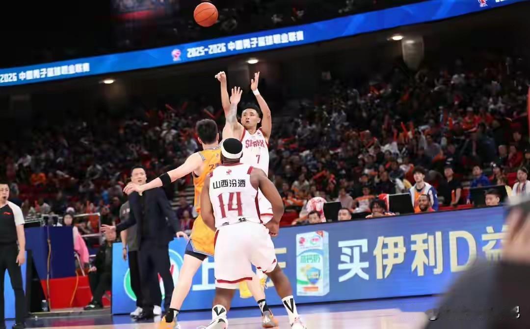 张宁复出，山西男篮做出重大调整，原帅被踢出12人大名单！张宁复出以后，山西男篮