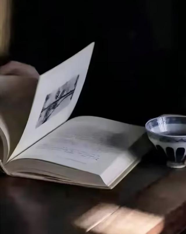 一段非常有道理的话:“任何家庭,最“强势”的那个人,只要是正能量的,这个家庭基本