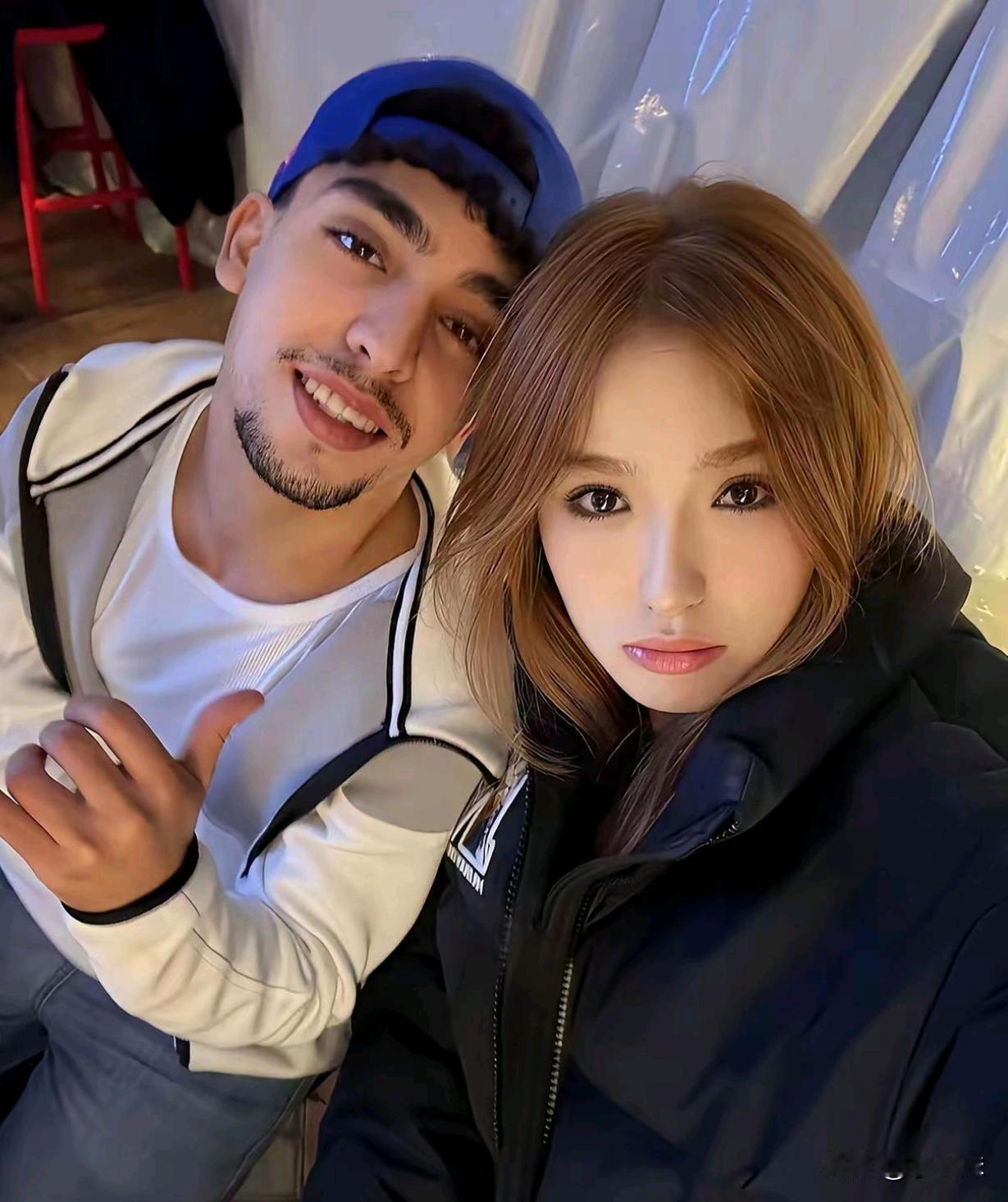 世界上顶大的悲哀，是生了闺女送去留学，她在国外逍遥过一生。你呢，钱和人都送出去了