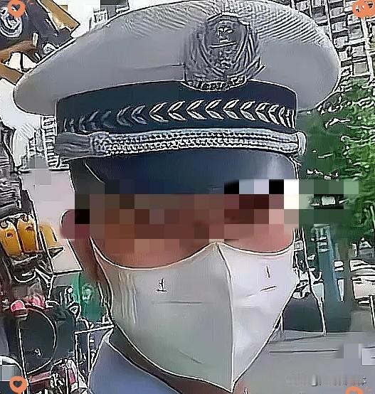 终于解脱了!我当了15年辅警，干完这个月我终于要辞职了，领导找到我问我为什么干得