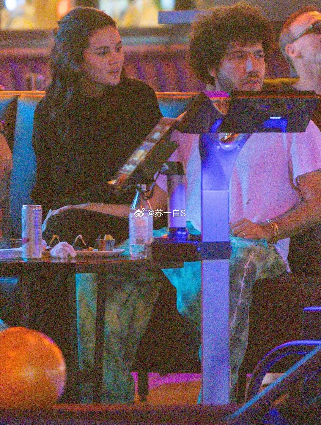 SelenaGomez和大头老公BennyBlanco的约会之夜👇
