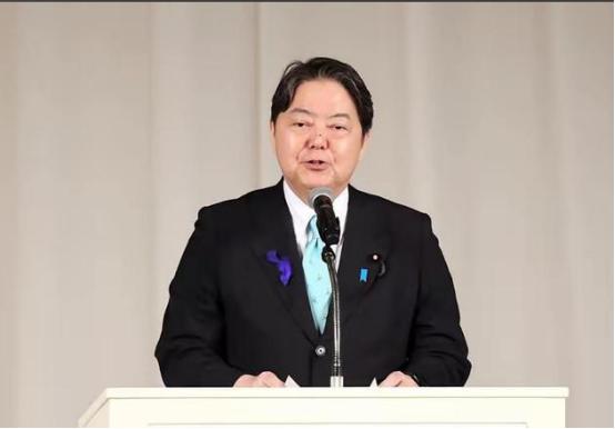 日本宣布了 9月11号那天，日本官房长官林芳正对着记者说，要把开在俄罗斯的6