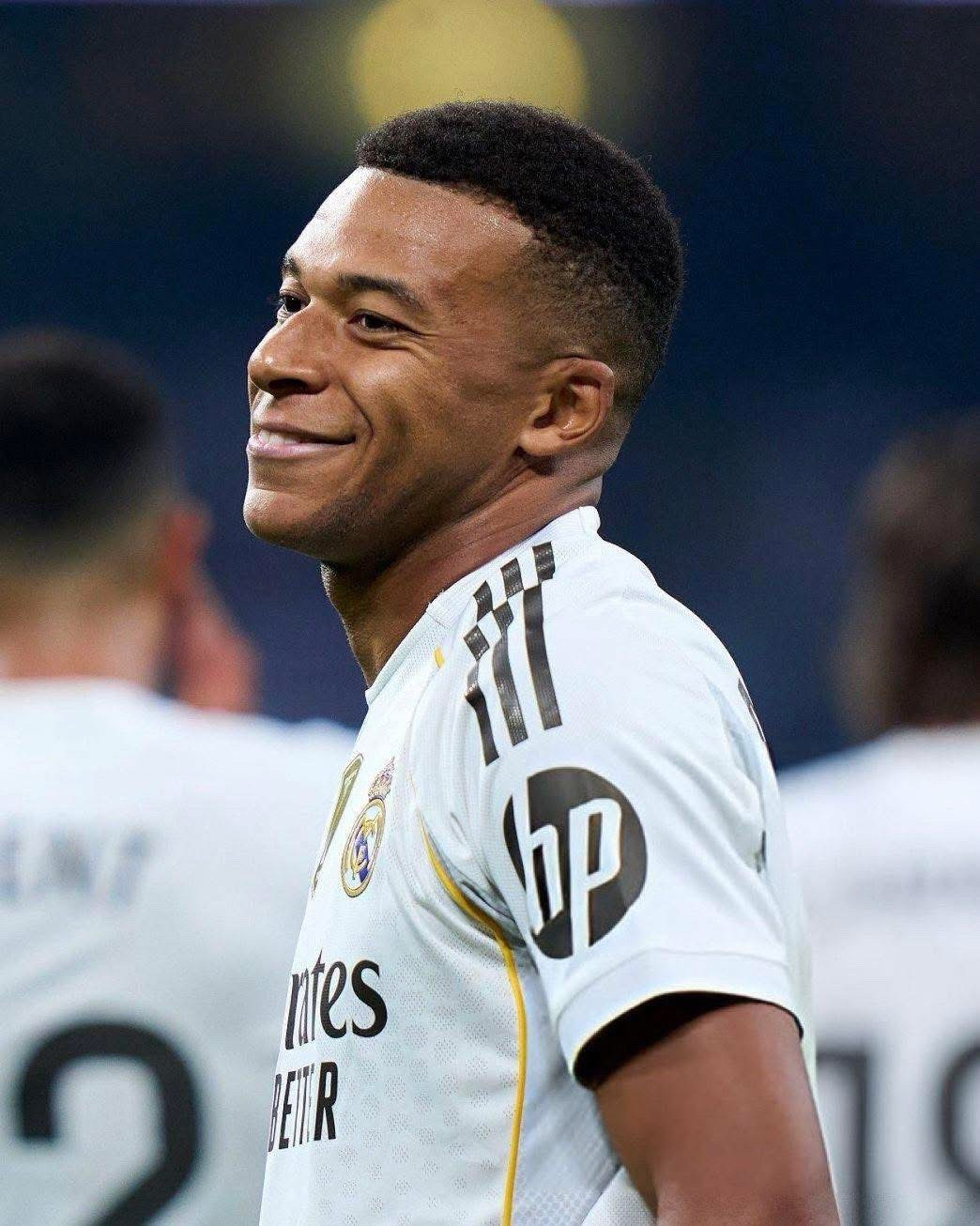 姆巴佩世界足球先生未投票2025年国际足联年度颁奖典礼，登贝莱当选世界足球先生