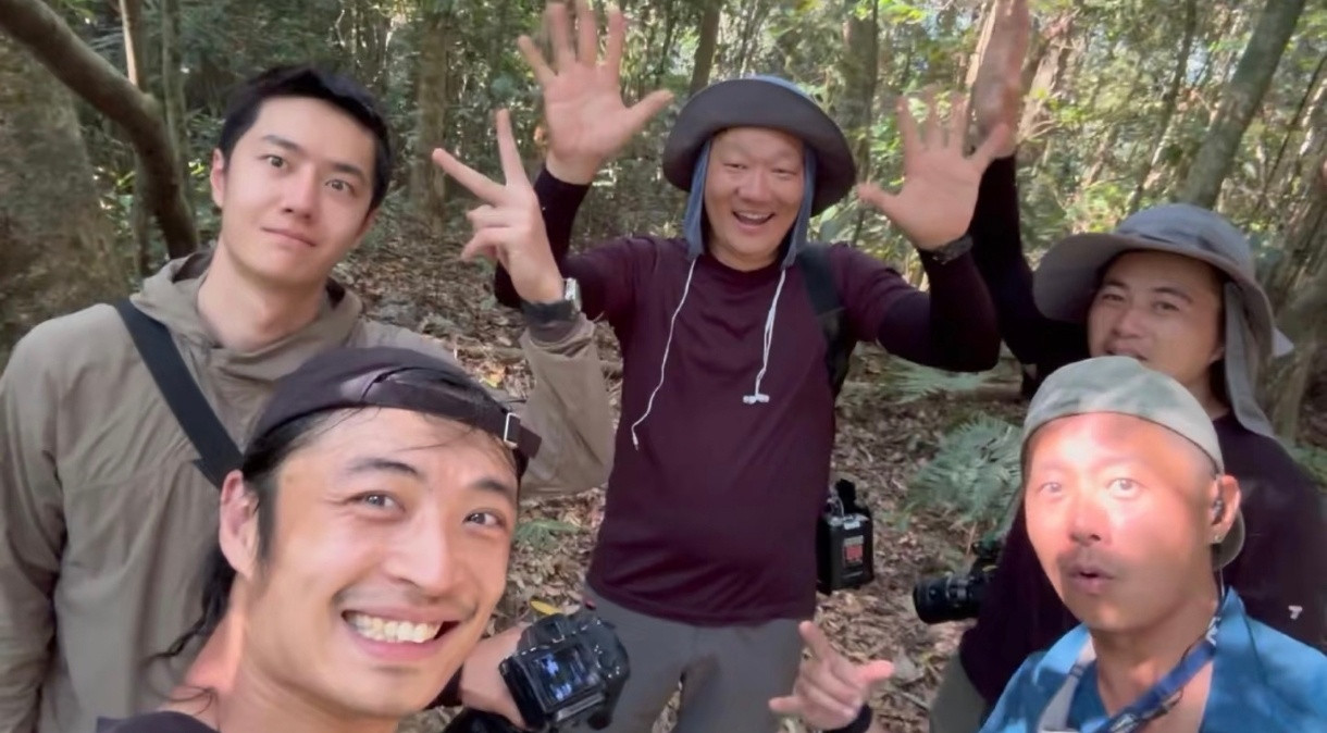 哈哈没见过的合照！！🙌王一博​​​