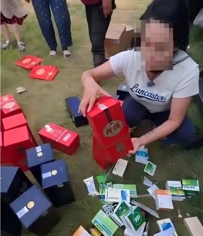 沉默2天后，蒙古部长终于对中企勘探营地被砸一事表了态。 8月14日，蒙古国苏