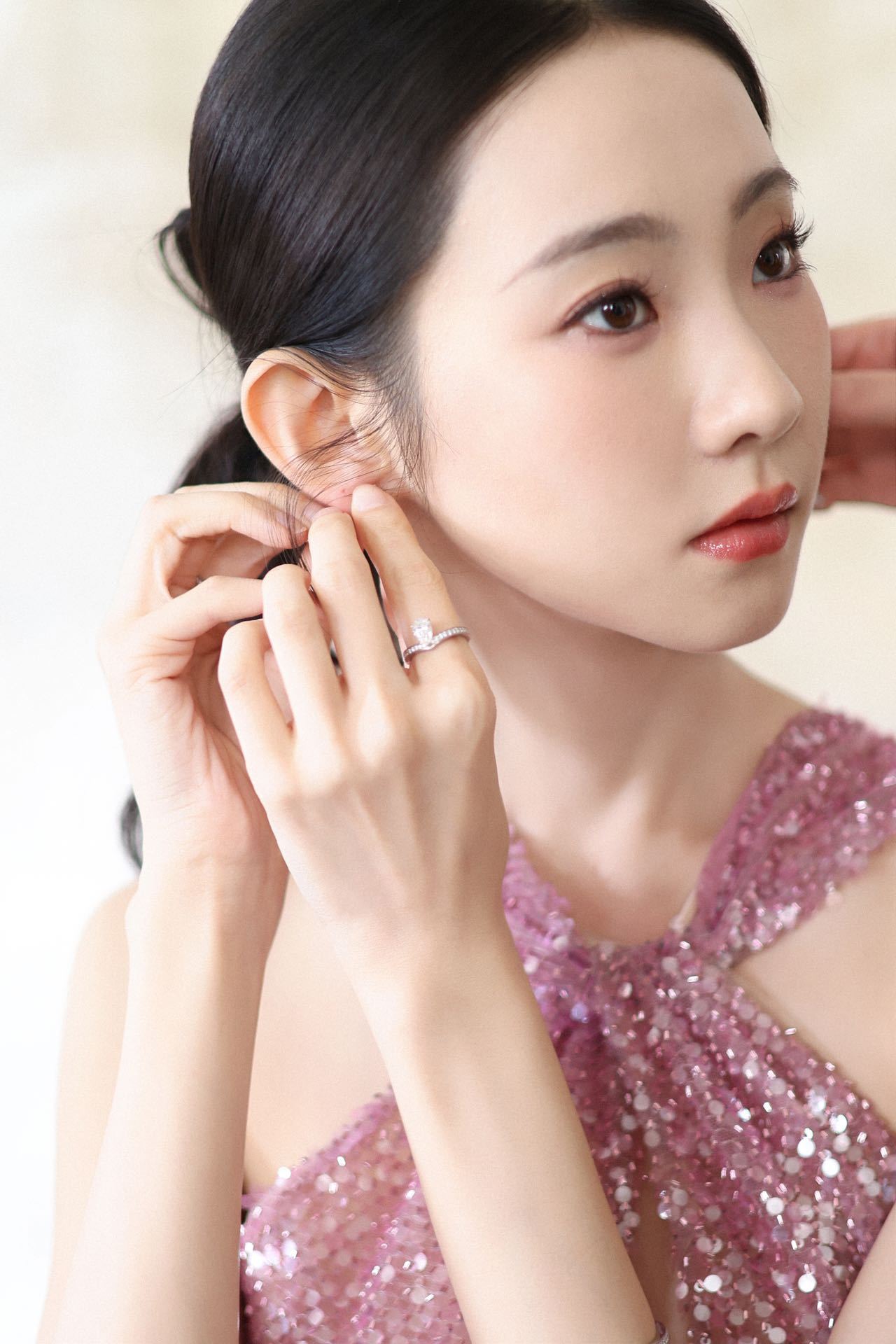 张艺凡inCHAUMET 佩戴CHAUMETAigrette约瑟芬系列